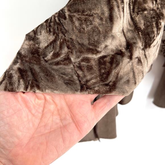 Urban Outfitters Silence + Noise Willa Crushed Velvet Skirt Brown Womens Sz XS - Picture 10 of 12